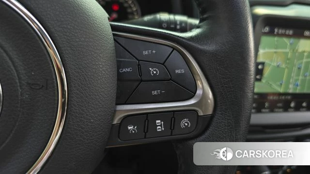Jeep Renegade id 4530575 из Кореи 8