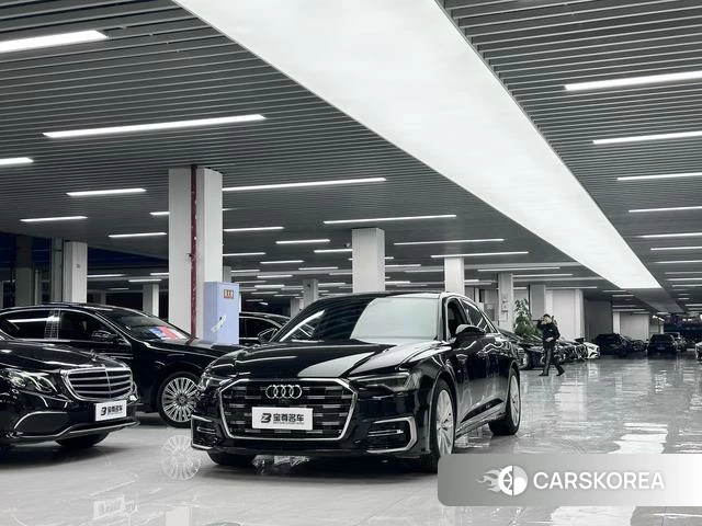 Audi A6L id 4260532 из Китая 8