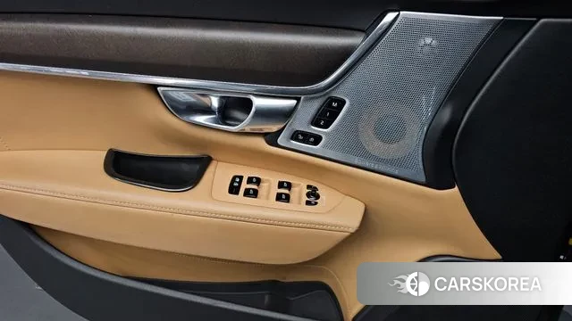 Volvo V90 Cross-Country id 3598967 из Кореи 8