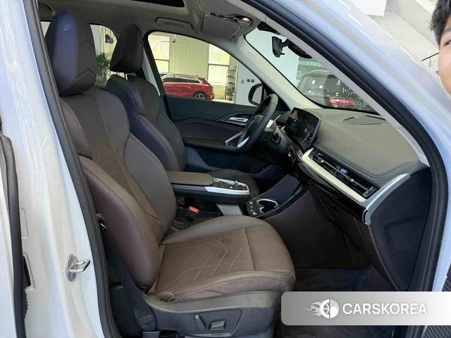 BMW X1 id 4275947 из Китая 8