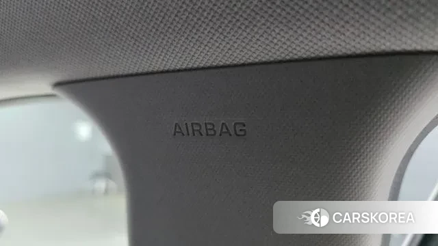 Hyundai Avante AD id 3107385 из Кореи 8