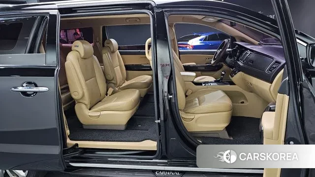 Kia All New Carnival id 3602416 из Кореи 8