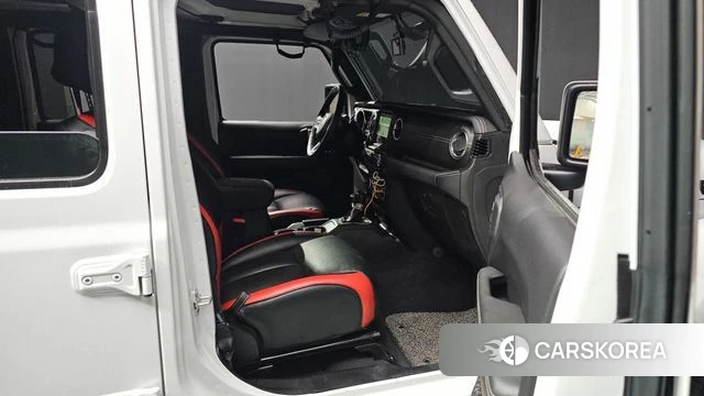 Jeep Wrangler (JL) id 3860204 из Кореи 8