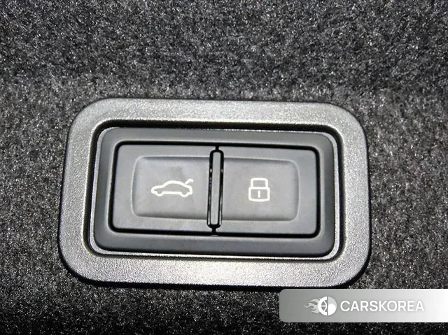 Audi A6 (C8) id 3462760 из Кореи 8