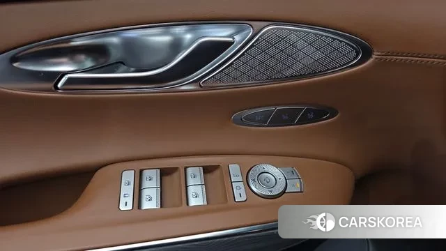 Genesis GV70 id 3630247 из Кореи 8