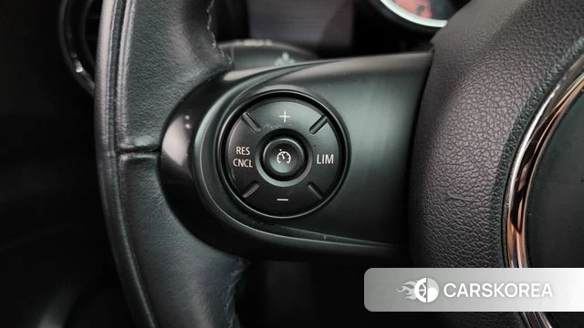 Mini Cooper D id 3801568 из Кореи 8