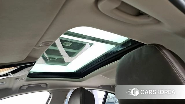 BMW 5 Series (G30) id 3866142 из Кореи 8