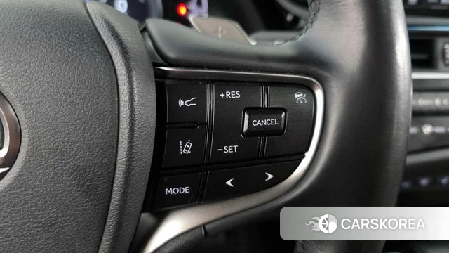 Lexus ES300h 7th generation id 4408356 из Кореи 8