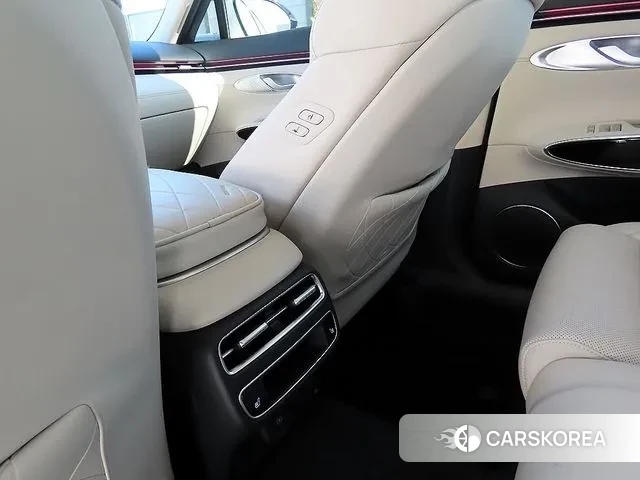 Genesis GV70 id 3359364 из Кореи 8