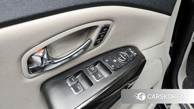 Kia The New Carnival id 3386140 из Кореи 8