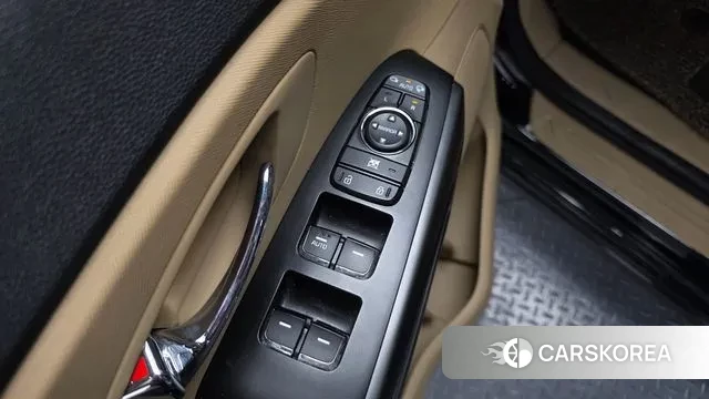 Kia The New Carnival id 3698394 из Кореи 8