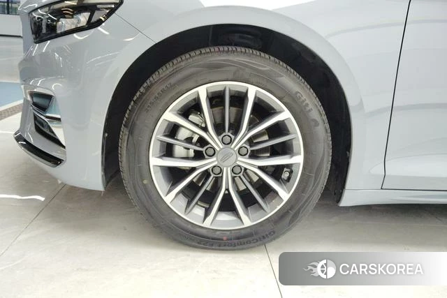 Geely Automobile Xingrui id 3810171 из Китая 8