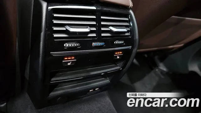 BMW 5 Series (G30) id 2752445 из Кореи 8