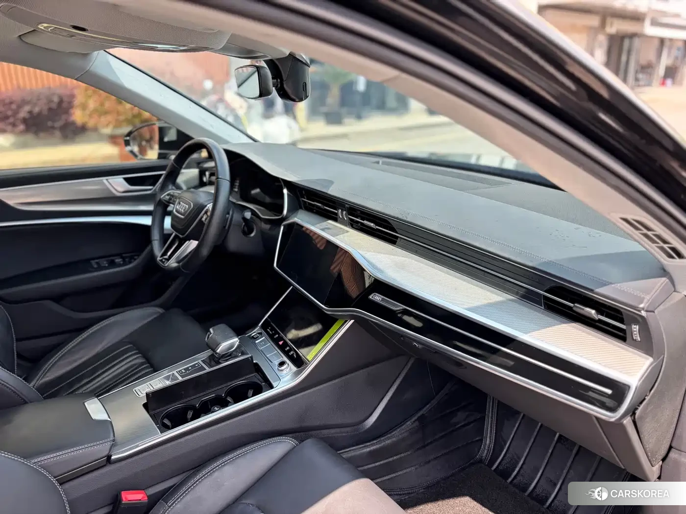 Audi A6L id 4565070 из Китая 8