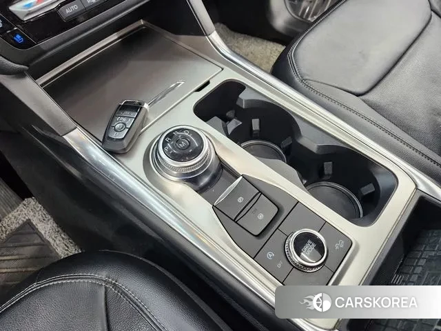 Ford Explorer 6th Generation id 3288281 из Кореи 8