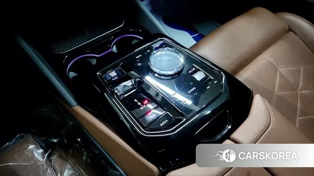 BMW 5 Series (G60) id 2889075 из Кореи 8