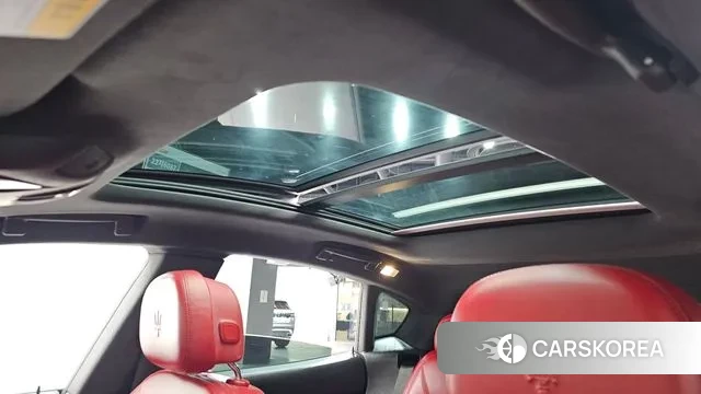 Maserati Levante id 3598606 из Кореи 8