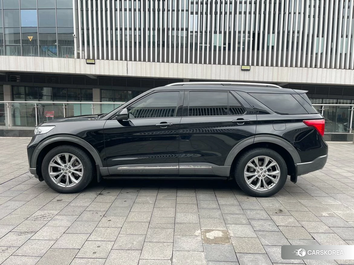 Ford Explorer id 4407592 из Китая 8