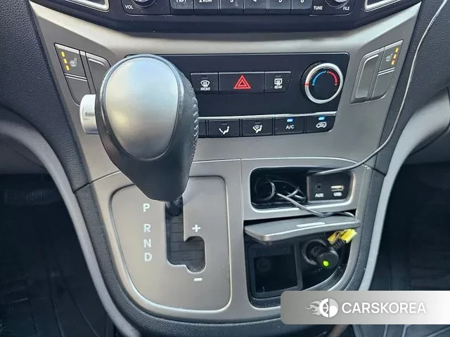 Hyundai The New Grand Starex id 3060621 из Кореи 8