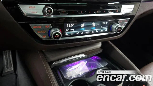 BMW 5 Series (G30) id 2854457 из Кореи 8