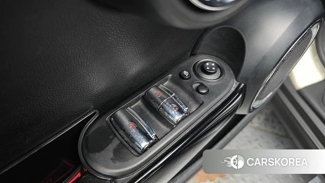 Mini Cooper Convertible id 4447512 из Кореи 8