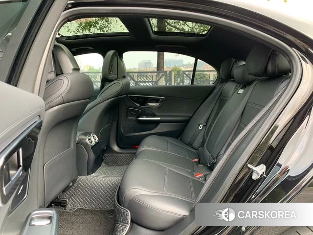 Mercedes-Benz Class C id 4220106 из Китая 8