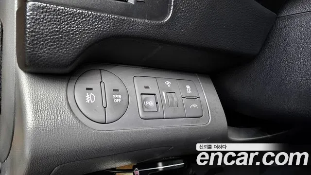 Hyundai The New Grand Starex id 2444929 из Кореи 8