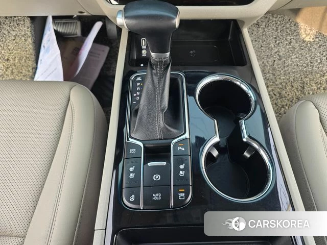 Kia The New Carnival id 3853334 из Кореи 8