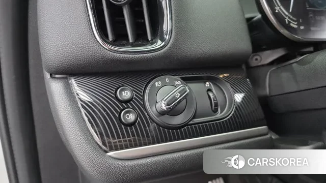 Mini Cooper S Countryman id 3629229 из Кореи 8