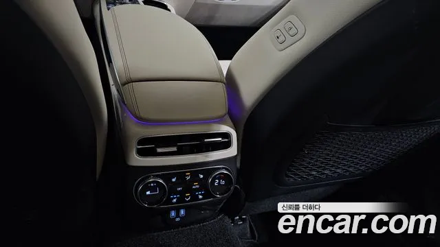 Genesis GV70 id 2734956 из Кореи 8