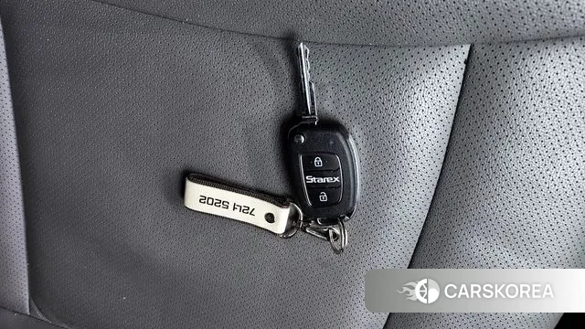 Hyundai The New Grand Starex id 3484985 из Кореи 8