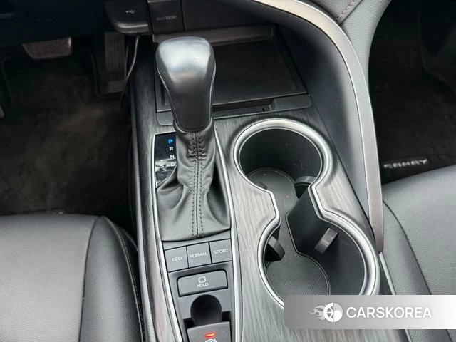 Toyota Camry id 4348845 из Китая 8