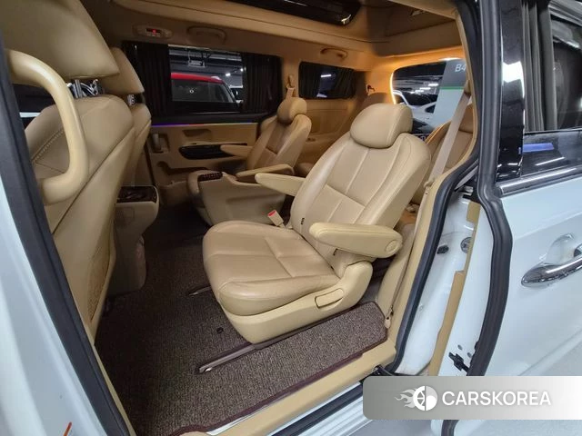 Kia The New Carnival id 4842677 из Кореи 8