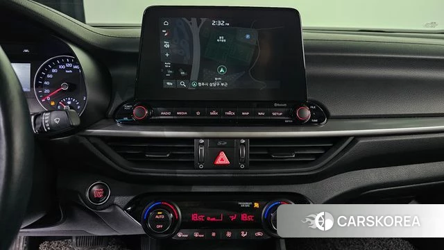 Kia Come New K3 id 3813494 из Кореи 8