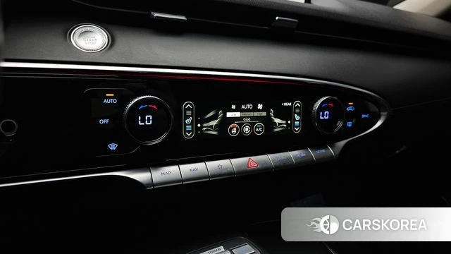 Genesis GV70 id 4292804 из Кореи 8