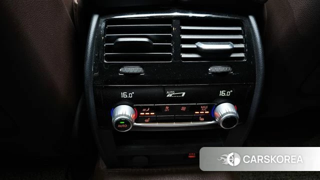 BMW 5 Series (G30) id 4446928 из Кореи 8