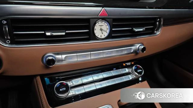 Genesis G90 id 4196897 из Кореи 8