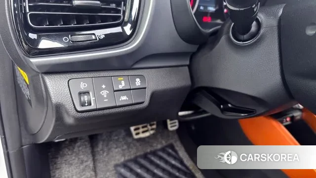 Kia Stonic id 3556975 из Кореи 8