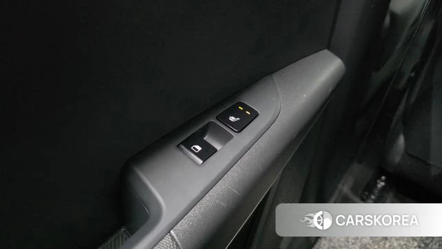 Kia Di Ol Nu Niro id 4640748 из Кореи 8