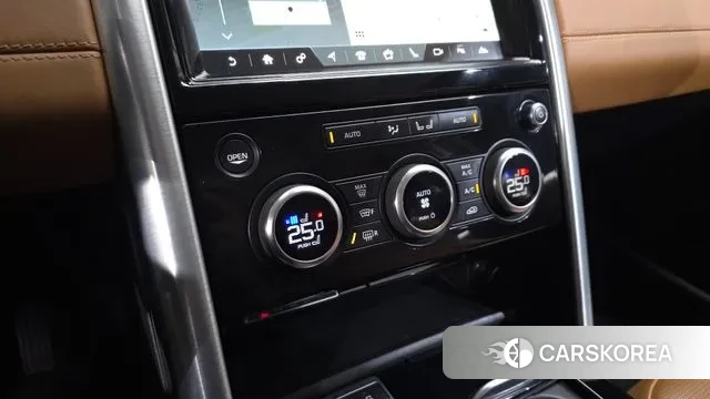 Land Rover Discovery 5 id 3520514 из Кореи 8