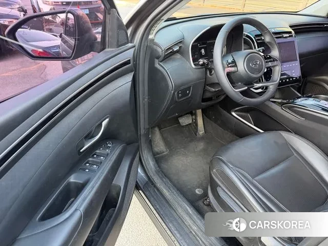 Hyundai Tucson (NX4) id 3753408 из Кореи 8