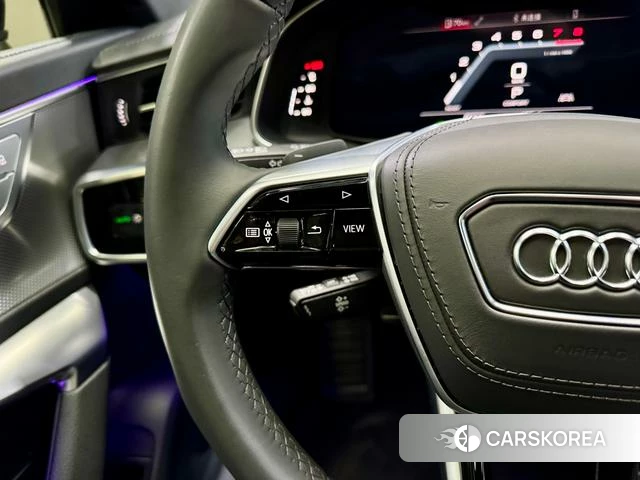 Audi A6L id 3810381 из Китая 8