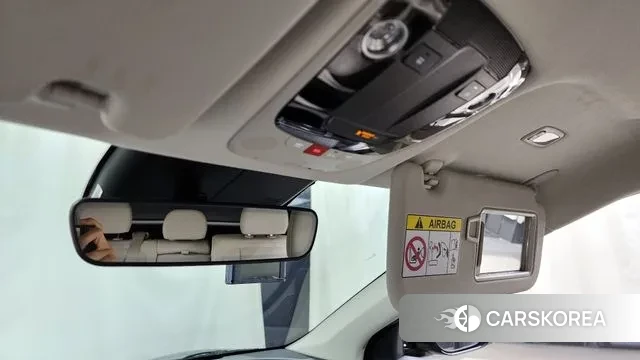 Kia EV6 id 3654544 из Кореи 8