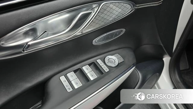 Genesis Electrified GV70 id 3818305 из Кореи 8