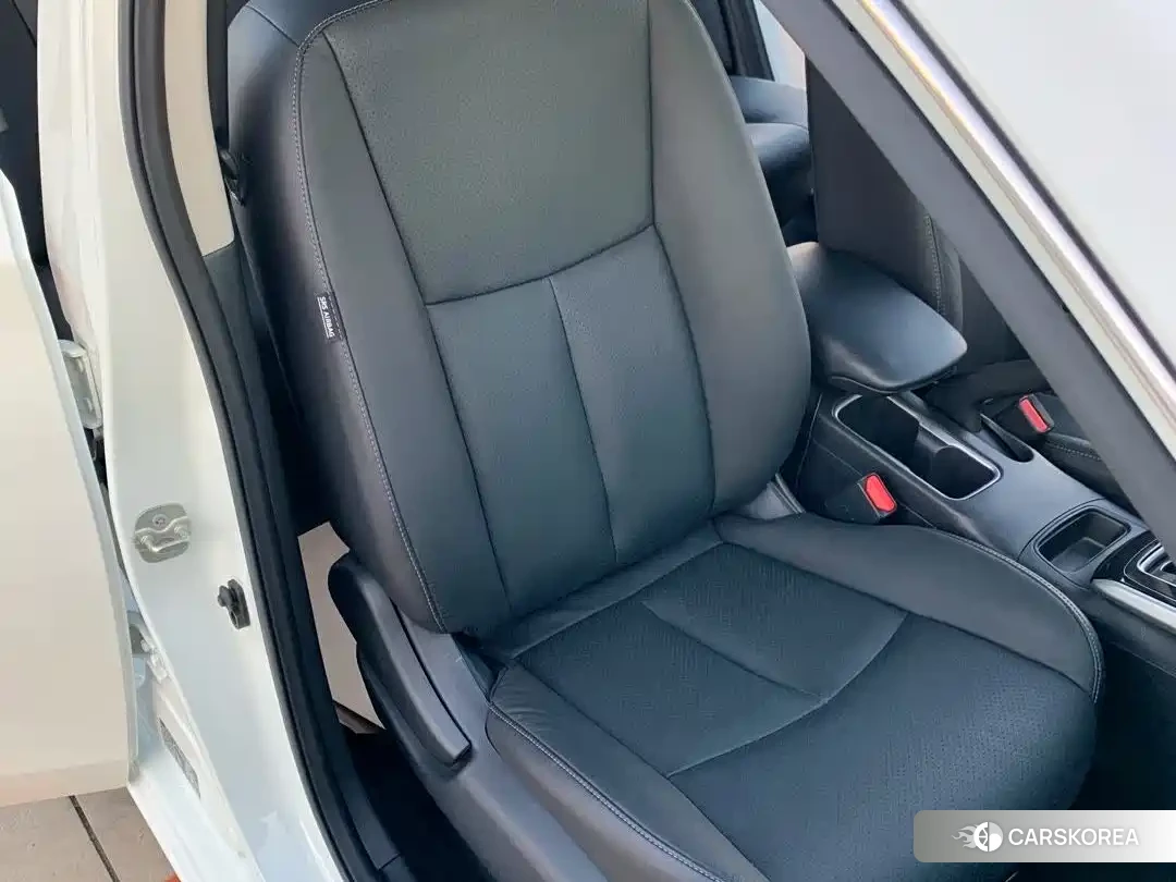 Nissan Sylphy id 4600369 из Китая 8