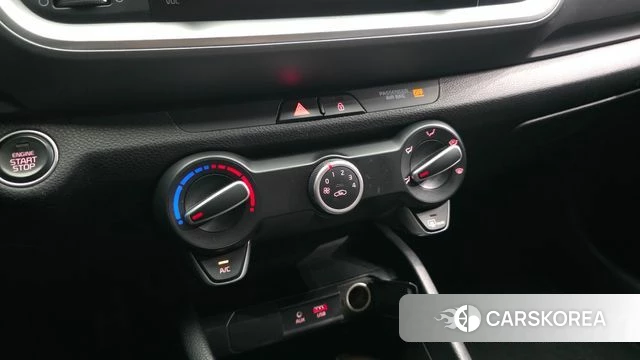 Kia Stonic id 4605475 из Кореи 8