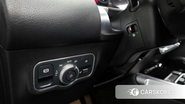 Mercedes-Benz GLB-Class X247 id 3826719 из Кореи 8