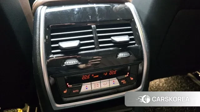 BMW X7 (G07) id 2998406 из Кореи 8