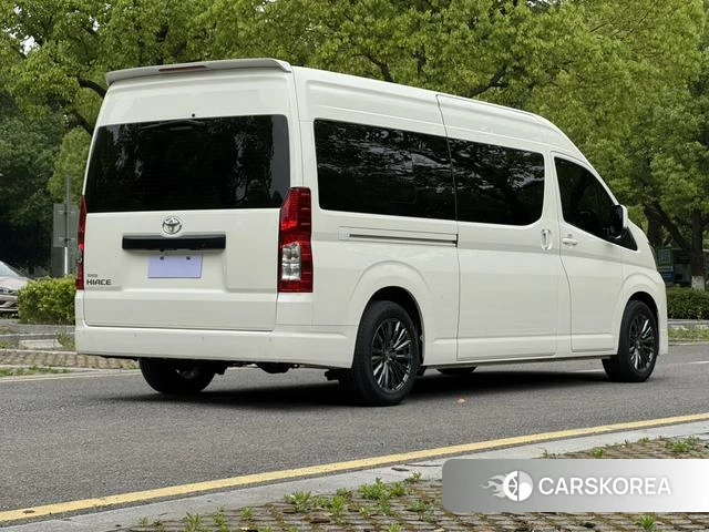 Toyota Hiace id 4328516 из Китая 8