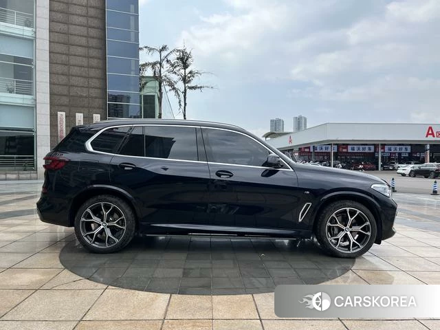 BMW X5 id 4297734 из Китая 8